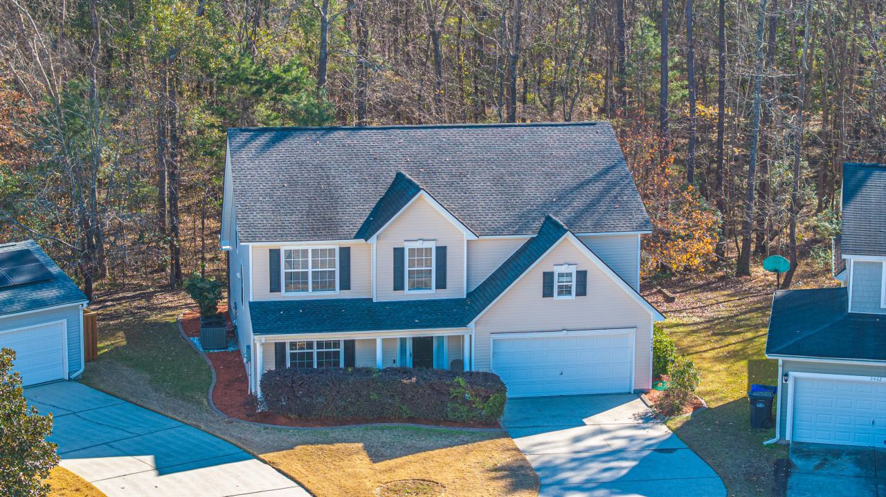 9464 Falling Embers Lane Photo 8