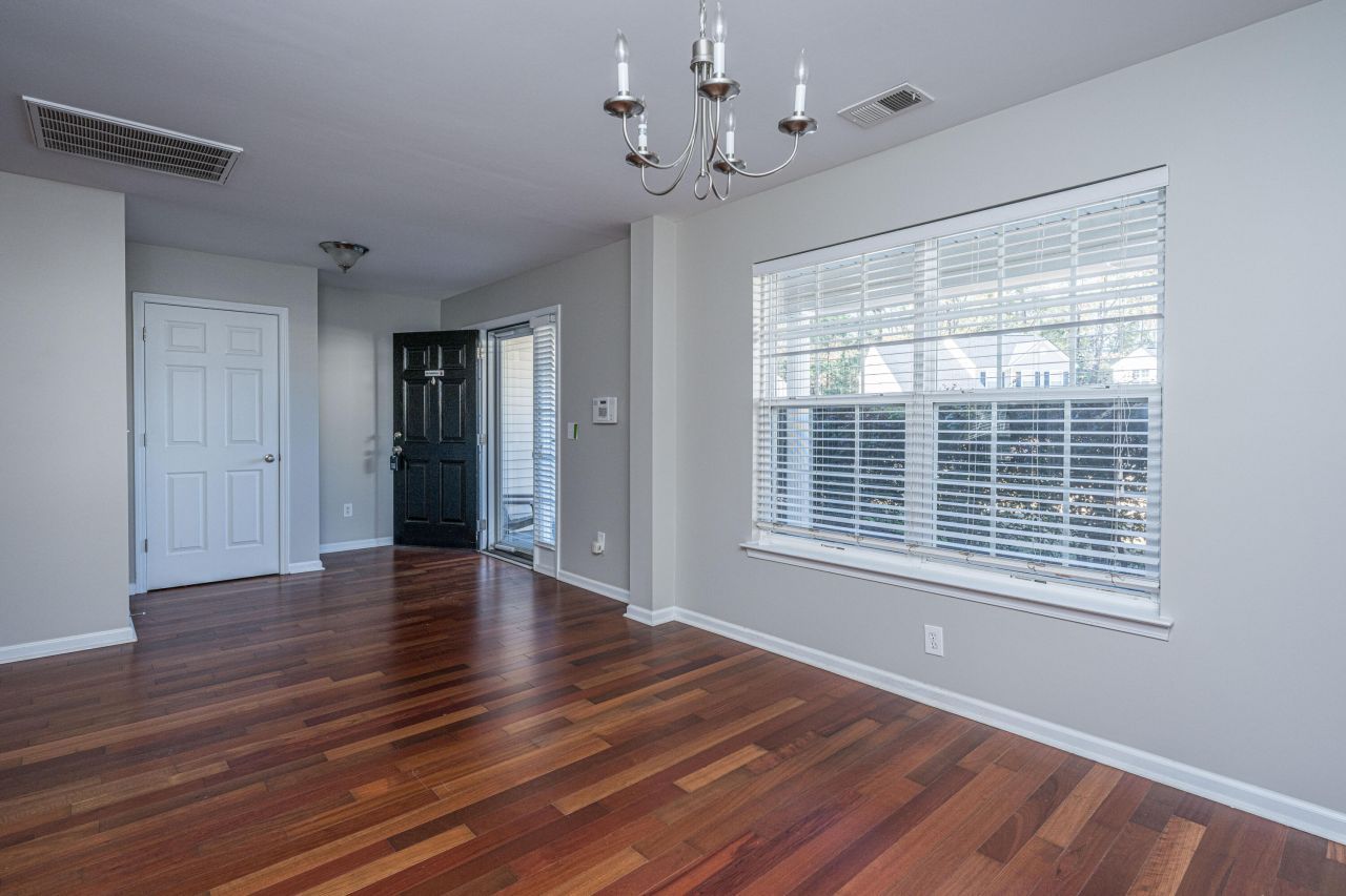 9464 Falling Embers Lane Photo 9