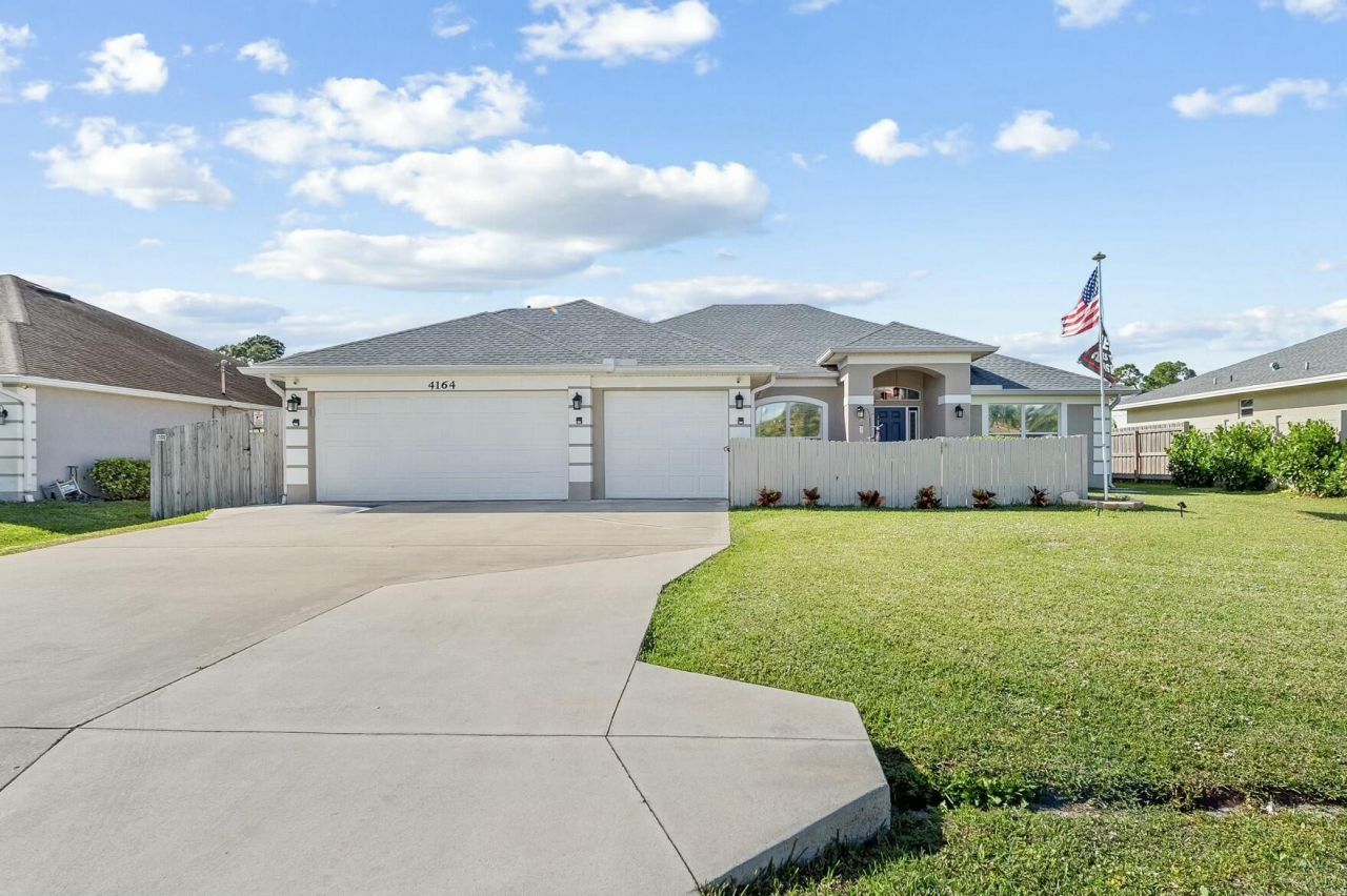 4164 SW Spickler Street, Port Saint Lucie, FL 34953 Photo