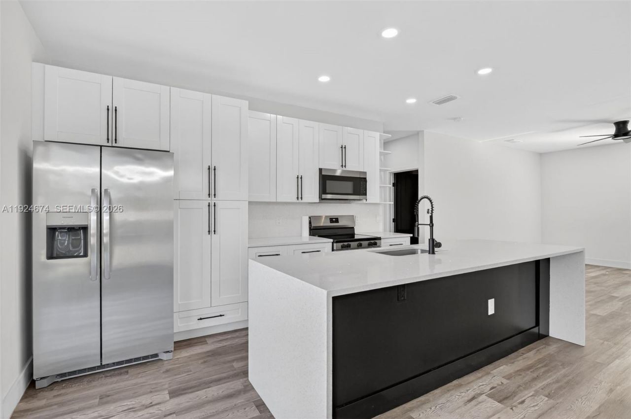 710 Bedford Point Ave, Lehigh Acres, FL 33974 Photo