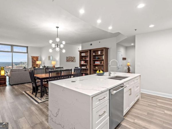 270 17th Street NW, Unit 3806, Atlanta, GA 30363