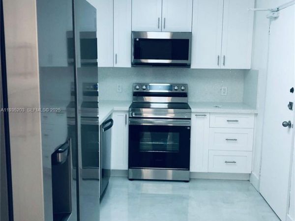 10185 Collins Ave , Unit 616, Bal Harbour, FL 33154