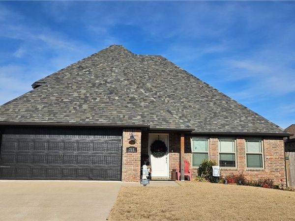 711 Taylor Street, Siloam Springs, AR 72761