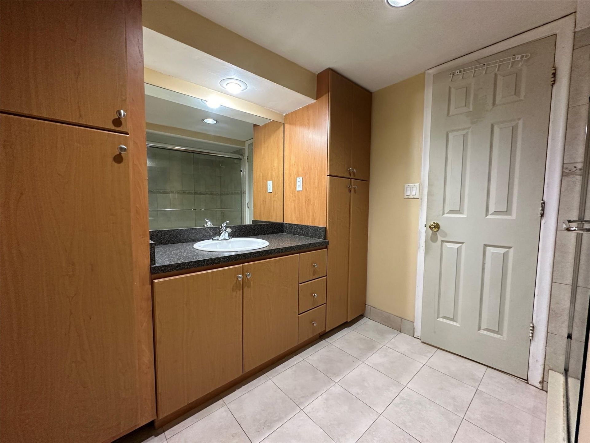 6630 Racquet Club Drive, Unit 163, Fort Lauderdale, FL 33319 Photo