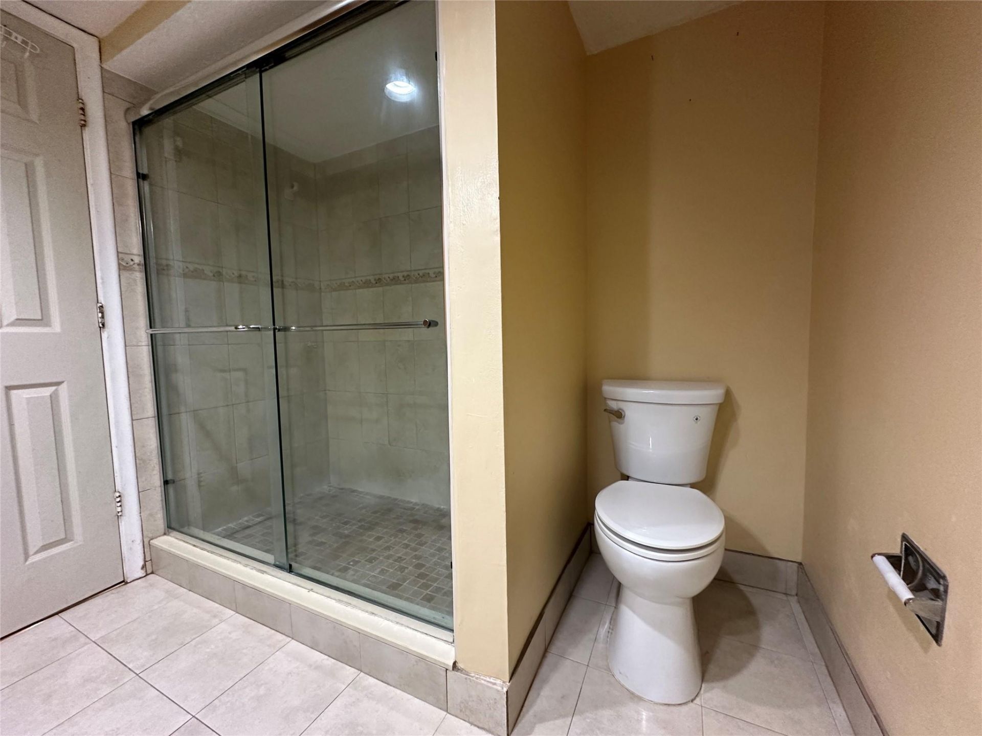 6630 Racquet Club Drive, Unit 163, Fort Lauderdale, FL 33319 Photo