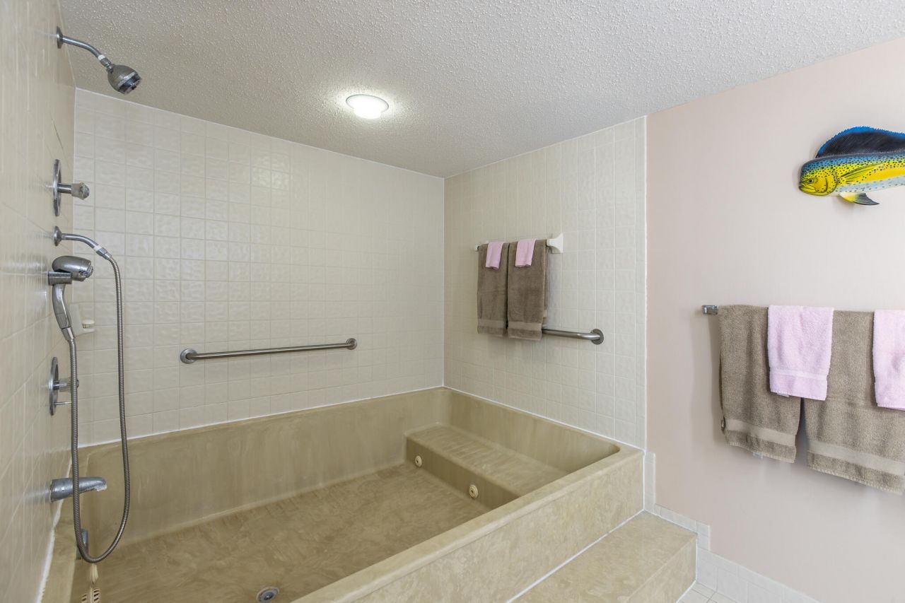 1800 Atlantic Boulevard, Unit 308A, Key West, FL 33040 Photo