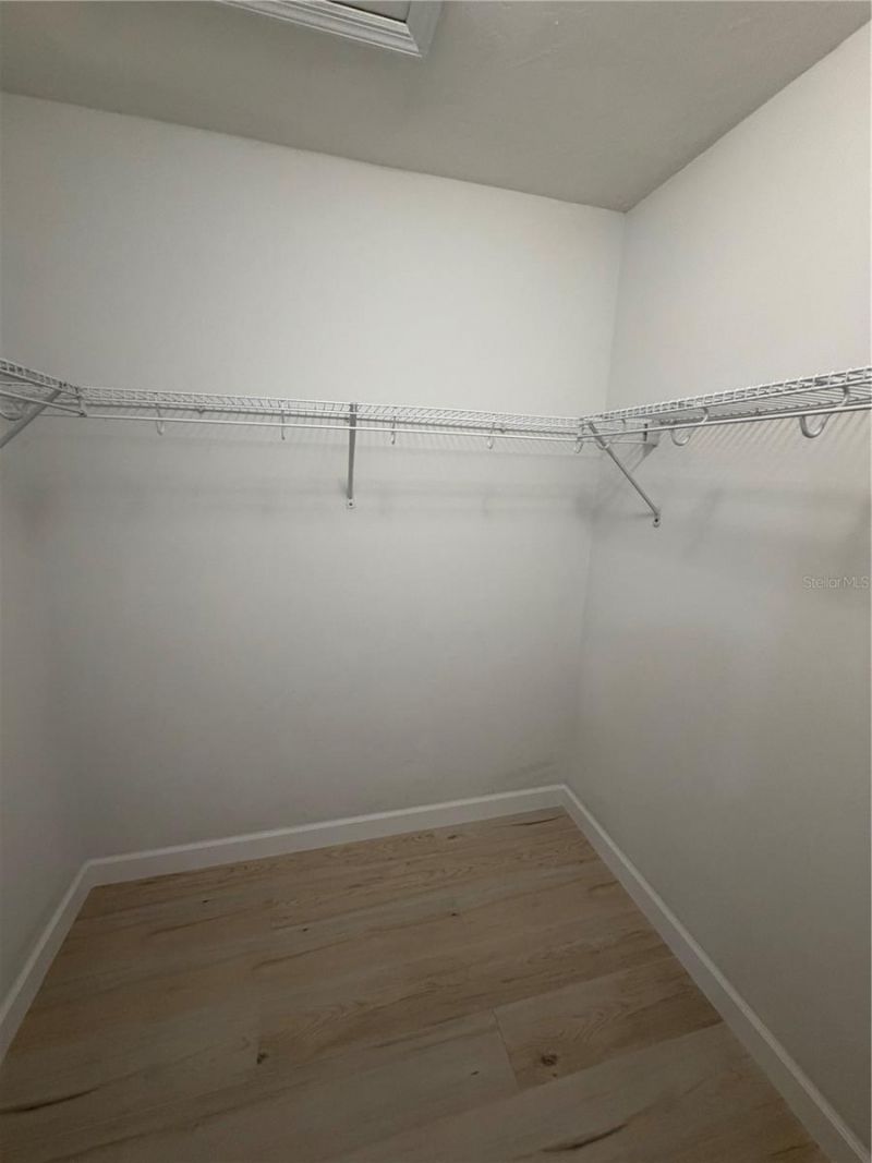 6928 43rd Court E, Sarasota, FL 34243 Photo