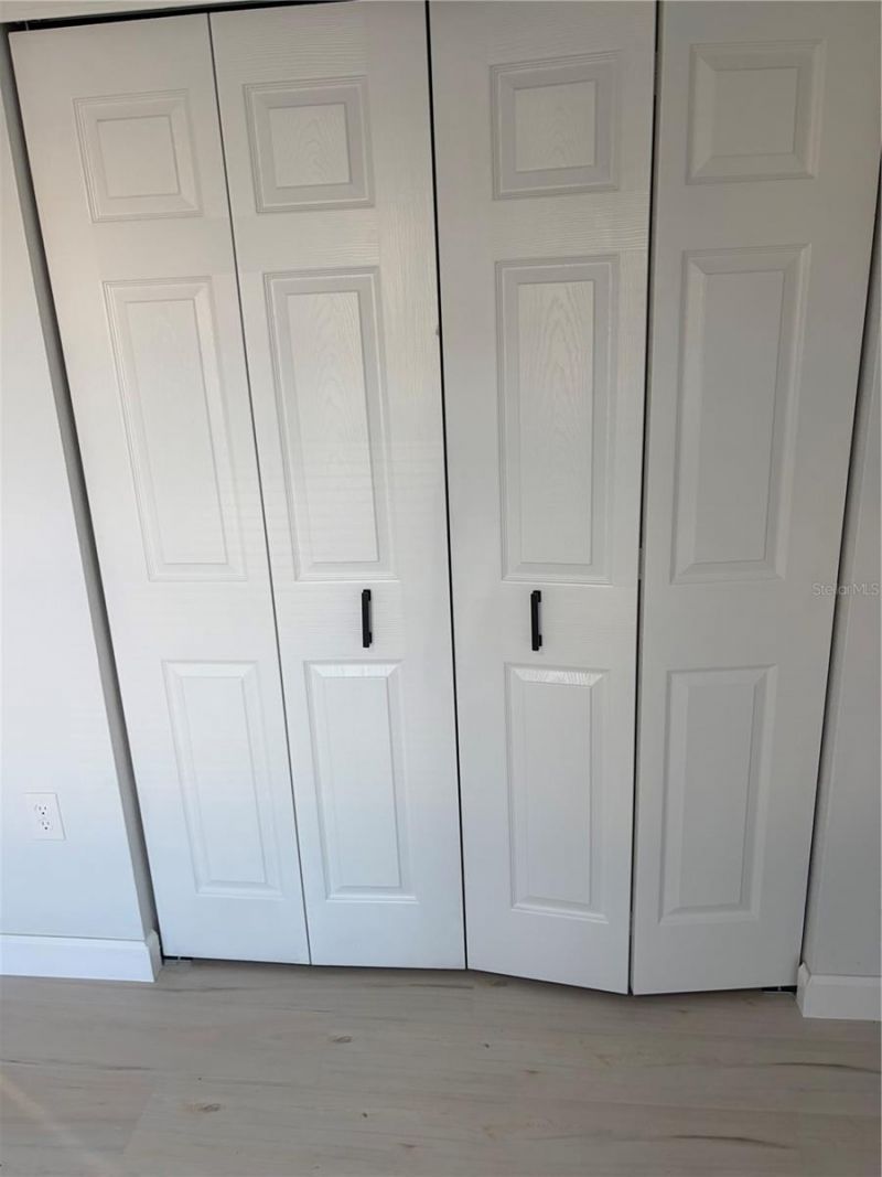 6928 43rd Court E, Sarasota, FL 34243 Photo