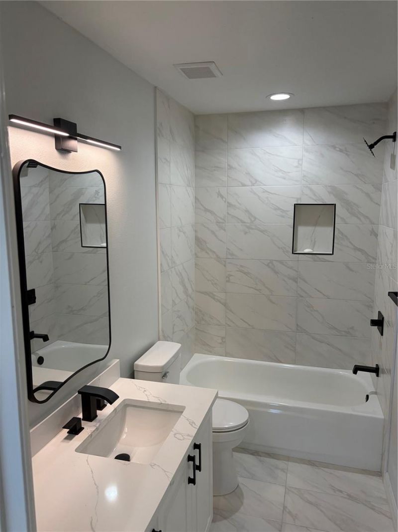 6928 43rd Court E, Sarasota, FL 34243 Photo