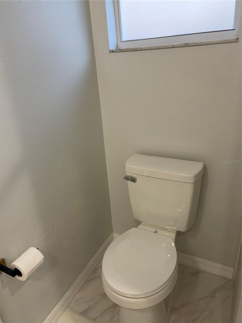 6928 43rd Court E, Sarasota, FL 34243 Photo