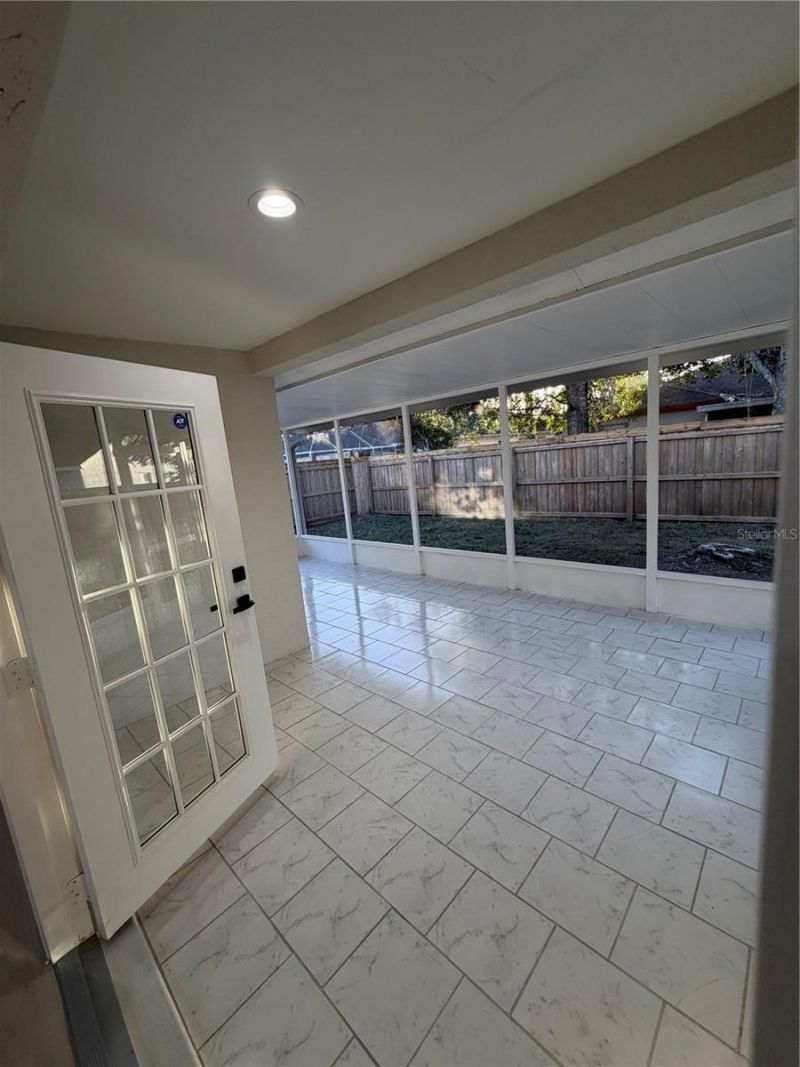 6928 43rd Court E, Sarasota, FL 34243 Photo