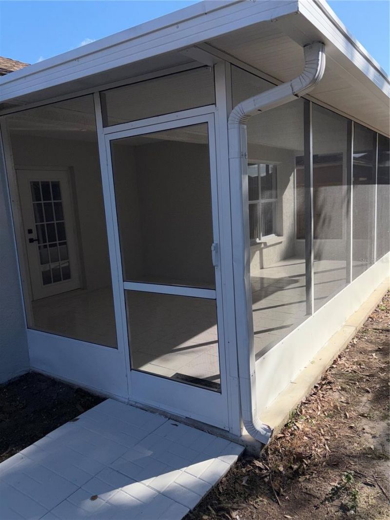 6928 43rd Court E, Sarasota, FL 34243 Photo