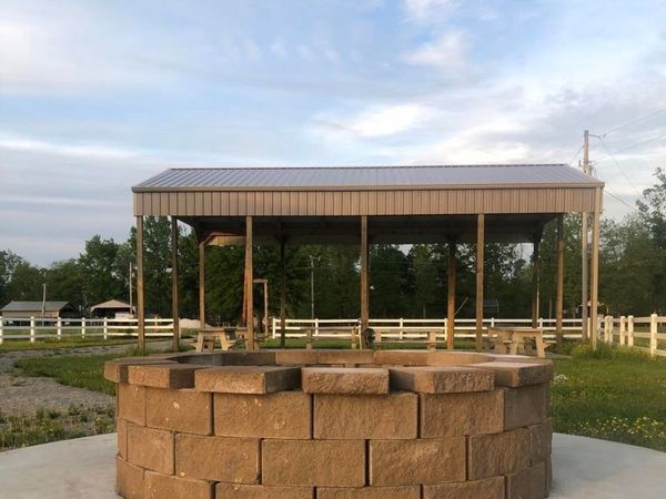 5 River Front Drive , Clifton, TN 38425