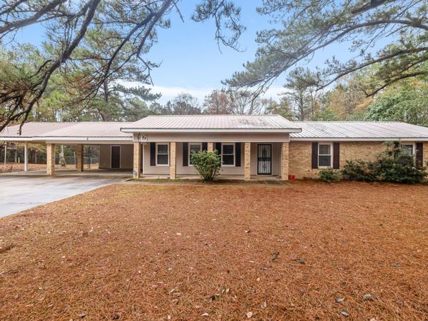 8 Lott Purvis Rd., Hattiesburg, MS 39401