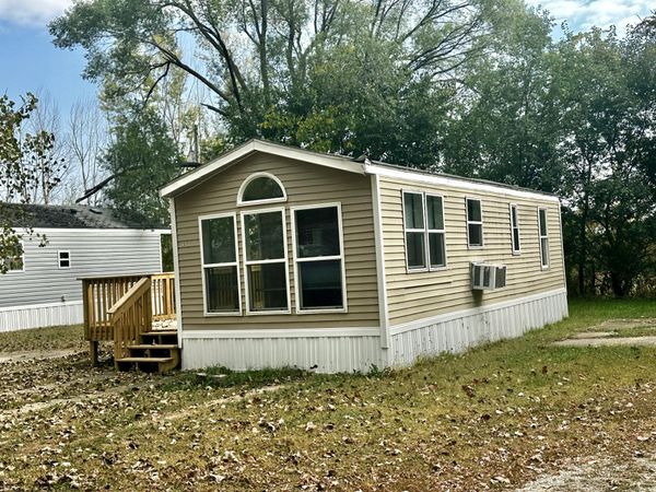 lot 14 Manor Court, MOUNT CARROLL, IL 61053