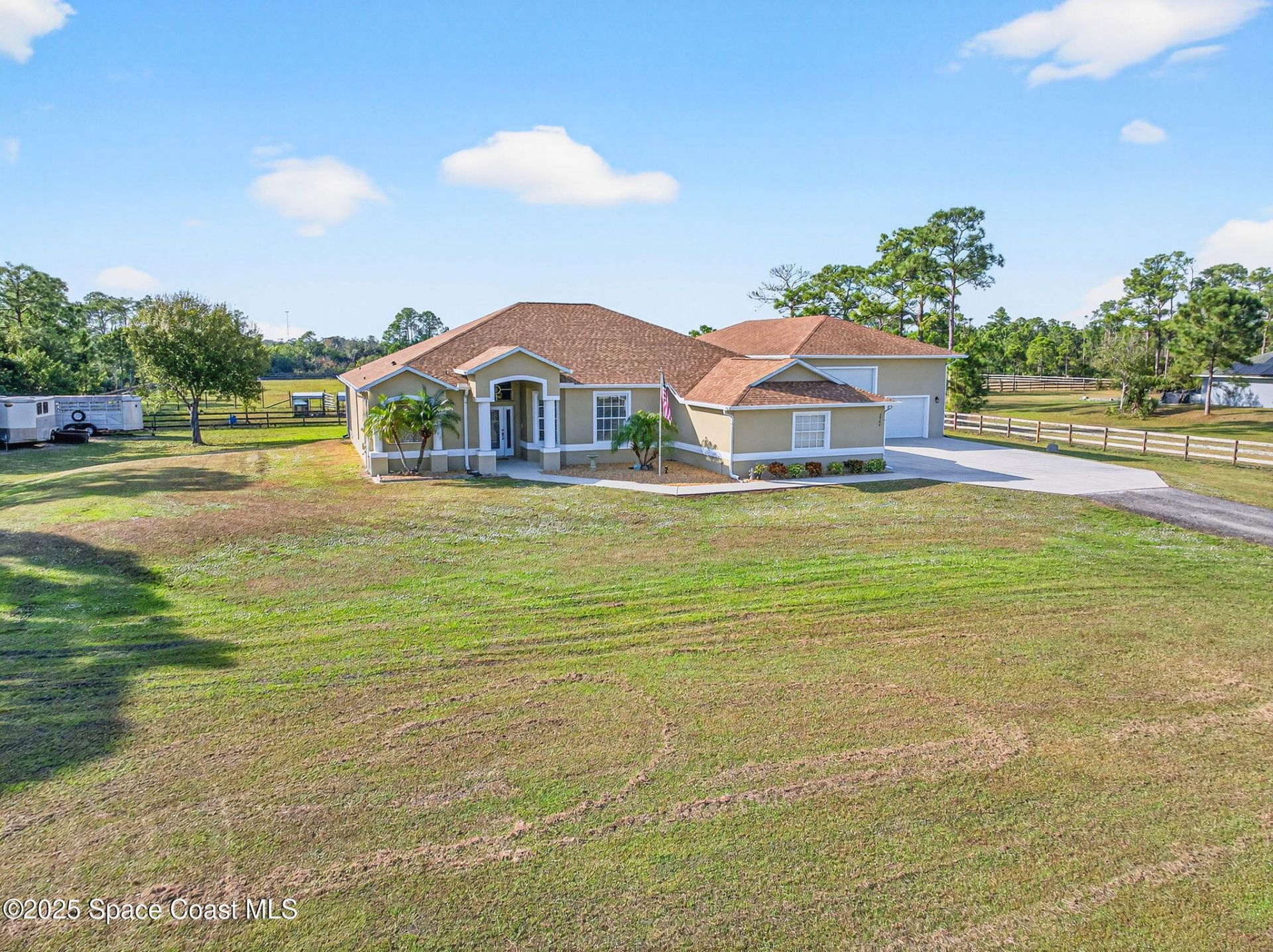 2740 Waring Lane S, Malabar, FL 32950 Photo