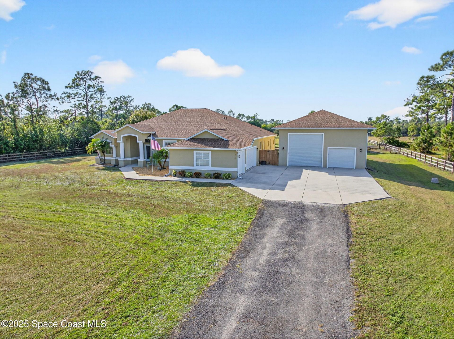 2740 Waring Lane S, Malabar, FL 32950 Photo