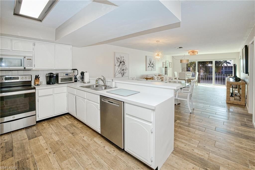 4116 SE 20th Pl, Unit 202, Cape Coral, FL 33904 Photo