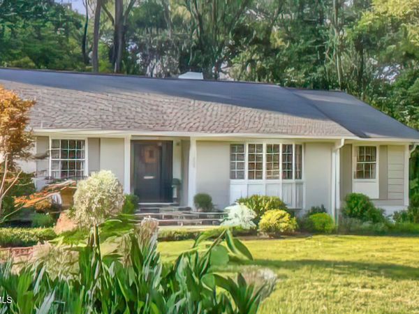 1607 Woodmont Drive, Johnson City, TN 37601