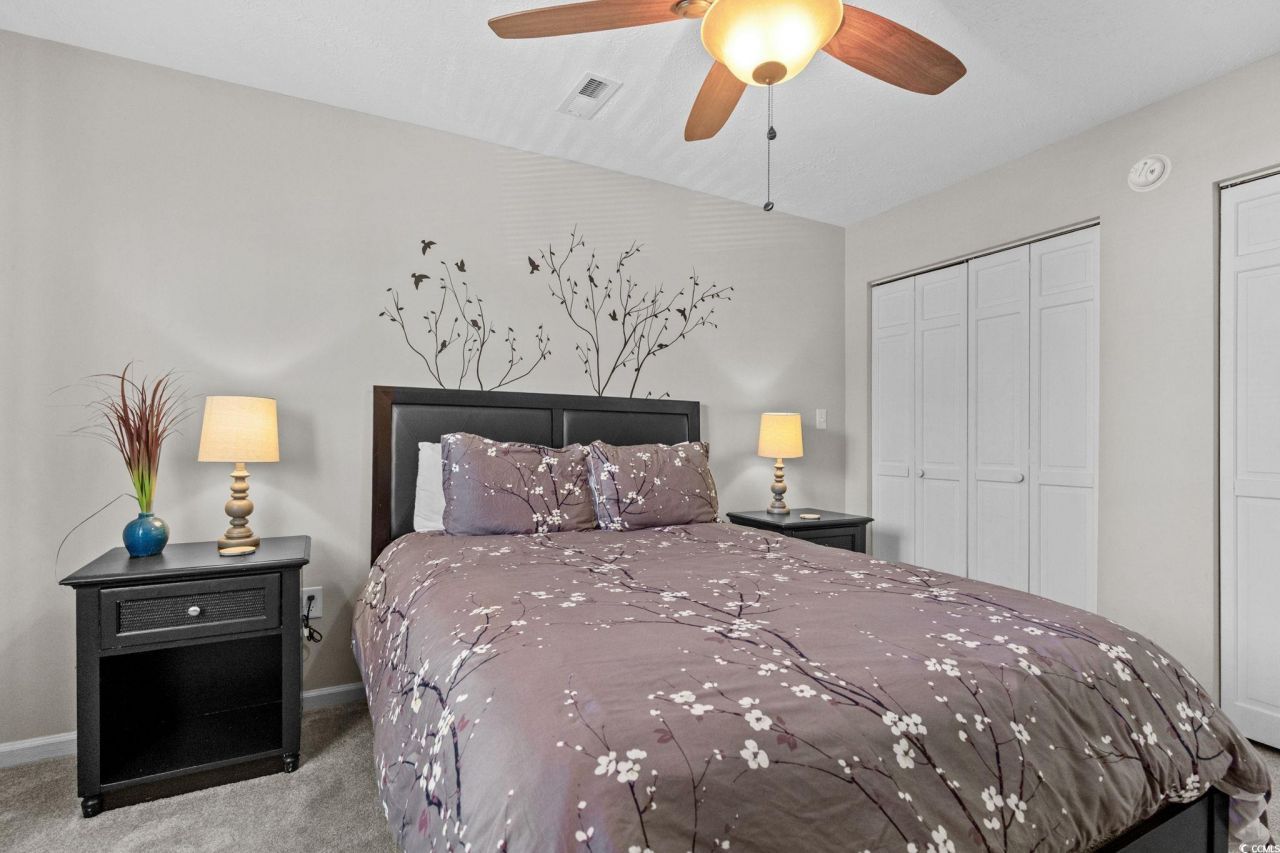 1600 Deercreek Dr. Photo 24