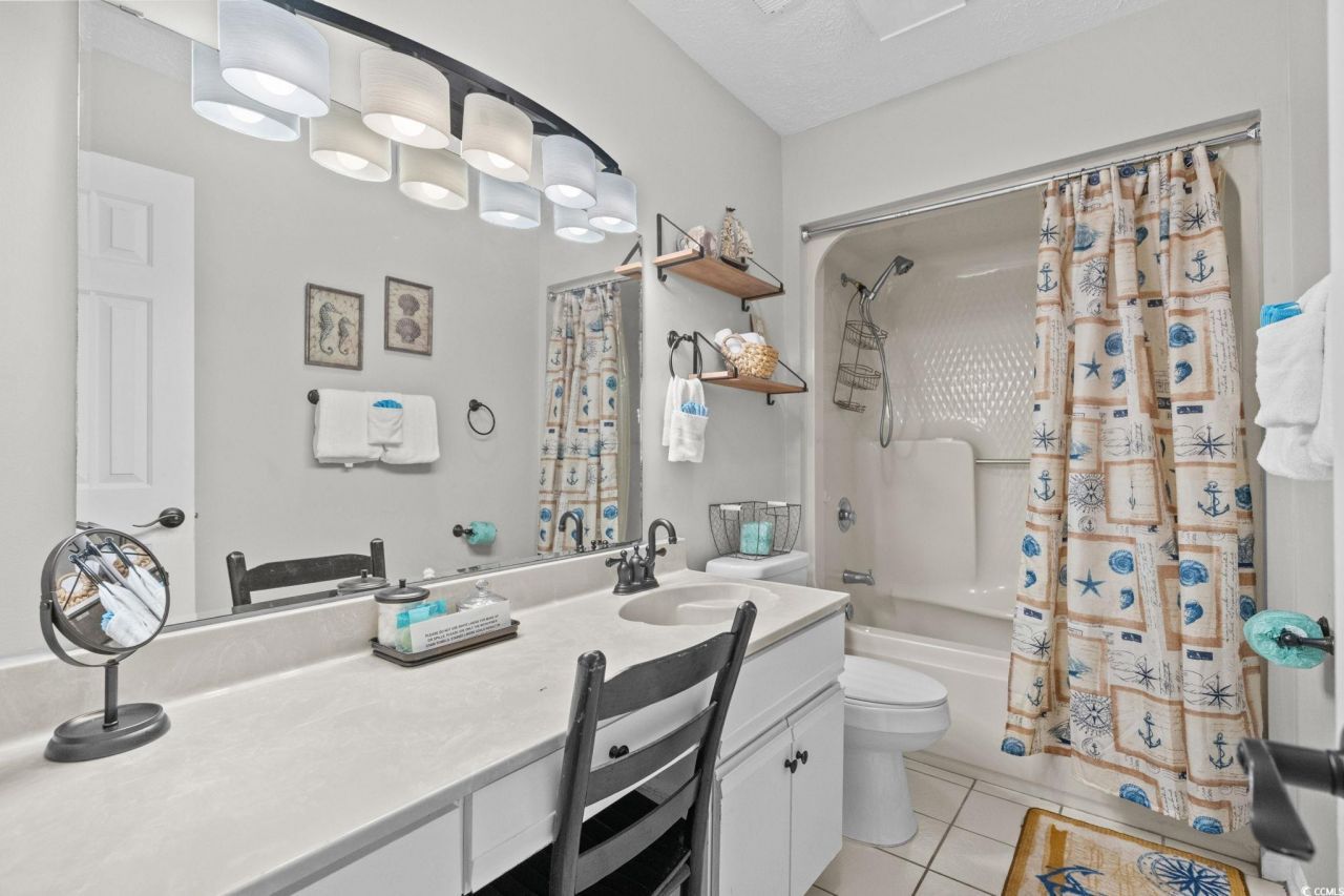 1600 Deercreek Dr. Photo 25