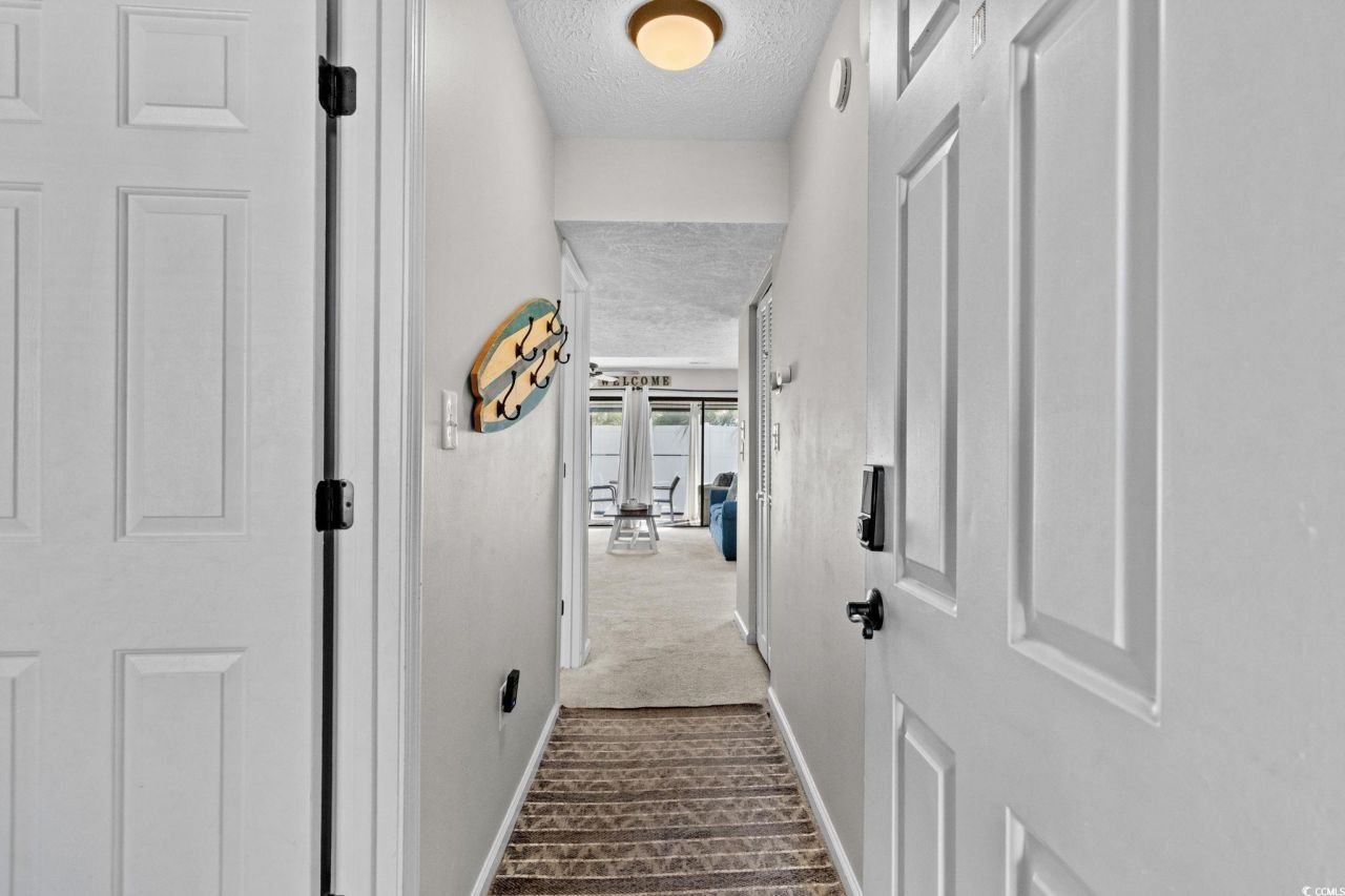 1600 Deercreek Dr. Photo 3