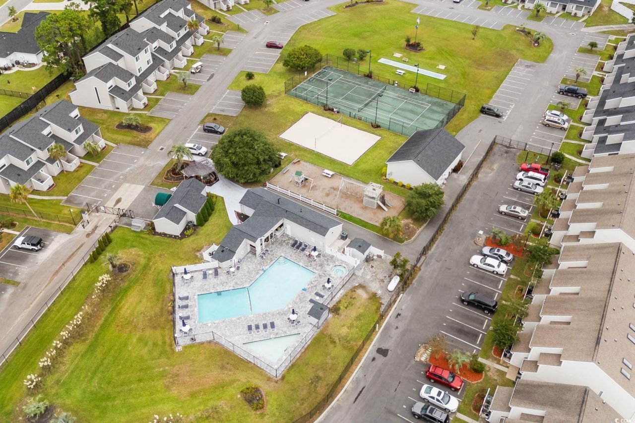 1600 Deercreek Dr. Photo 33