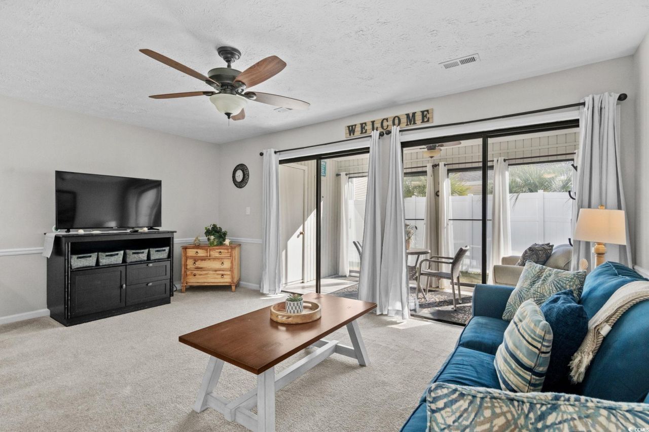 1600 Deercreek Dr. Photo 6