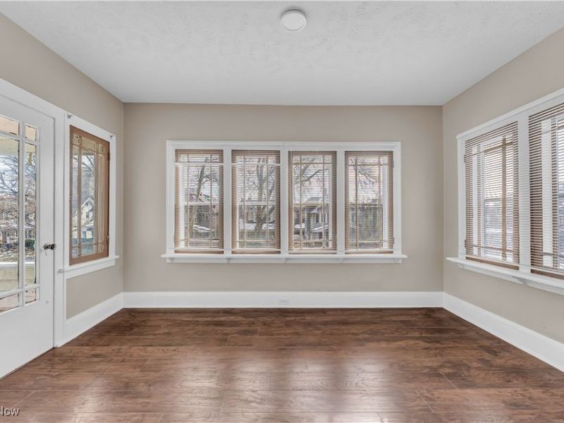 11913 Buckingham Avenue, Unit 2/UP, Cleveland, OH 44120 Photo 14