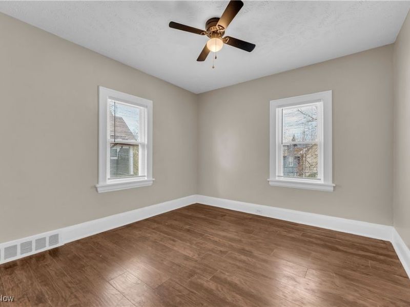 11913 Buckingham Avenue, Unit 2/UP, Cleveland, OH 44120 Photo 17