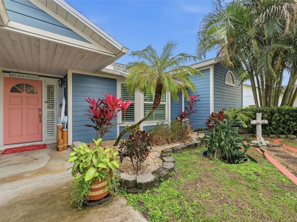 320 SW MAJESTIC TERRACE, PORT ST LUCIE, FL 34984