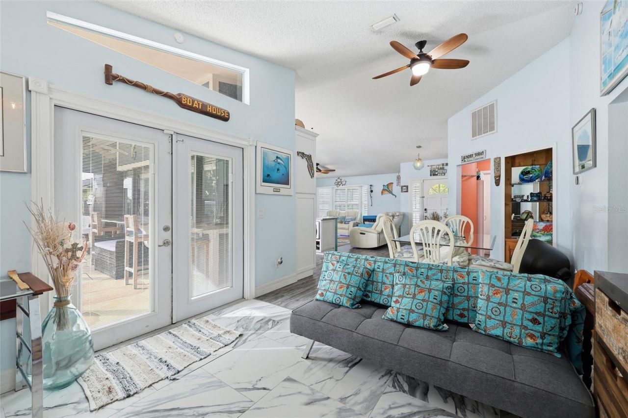 320 SW Majestic Terrace, Port Saint Lucie, FL 34984 Photo