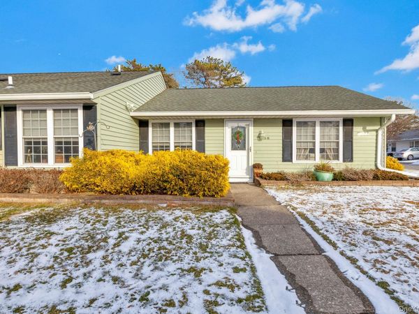 475 Darwen Drive, Unit B, Ridge, NY 11961