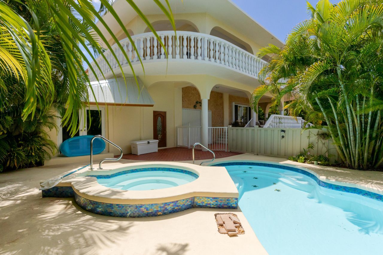 771 12th Street, Key Colony, FL 33051 Photo