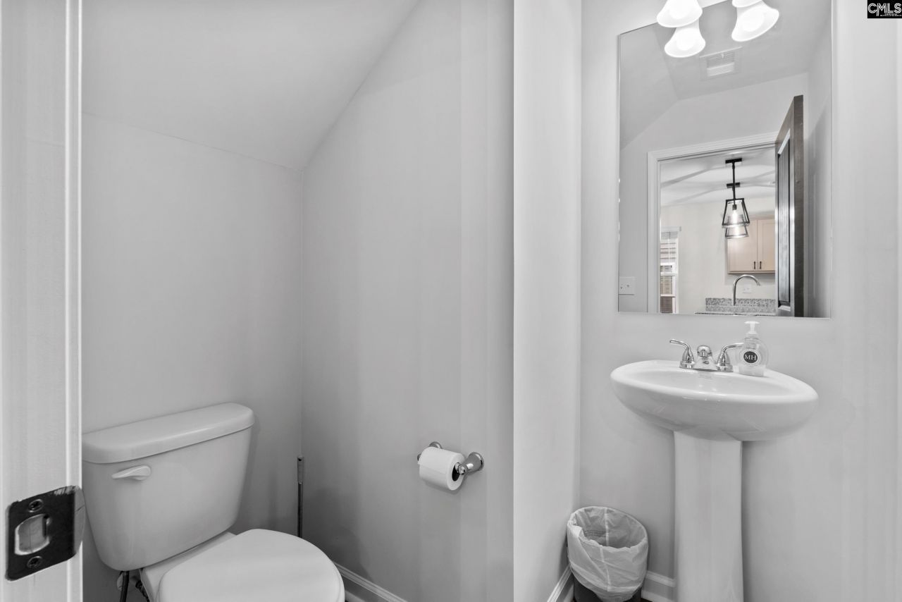 614 Wooster Drive Photo 13