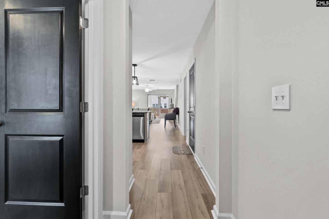 614 Wooster Drive Photo 4