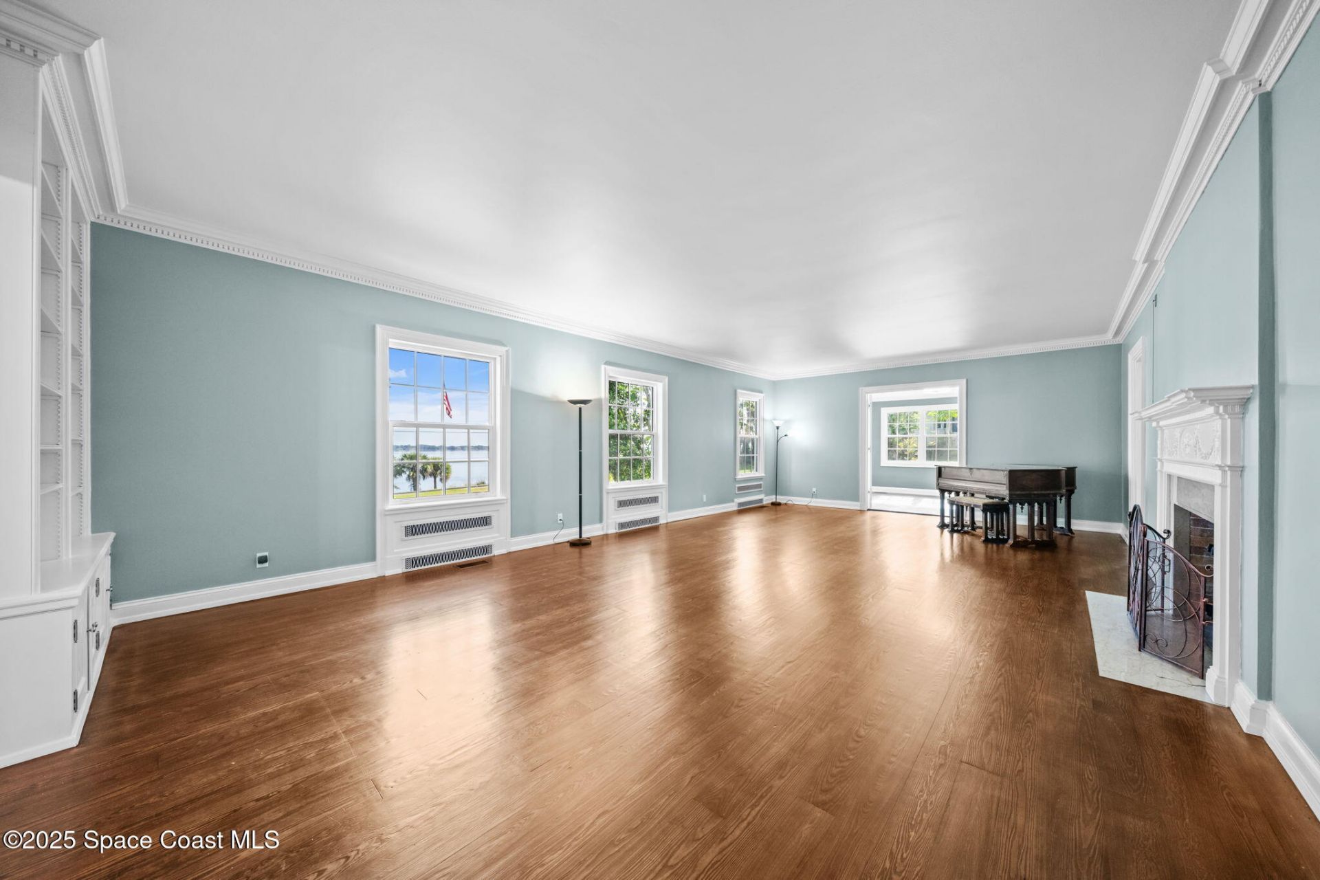 875 N Indian River Drive, Cocoa, FL 32922 Photo