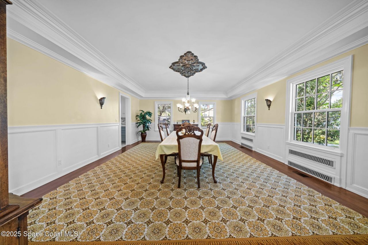 875 N Indian River Drive, Cocoa, FL 32922 Photo