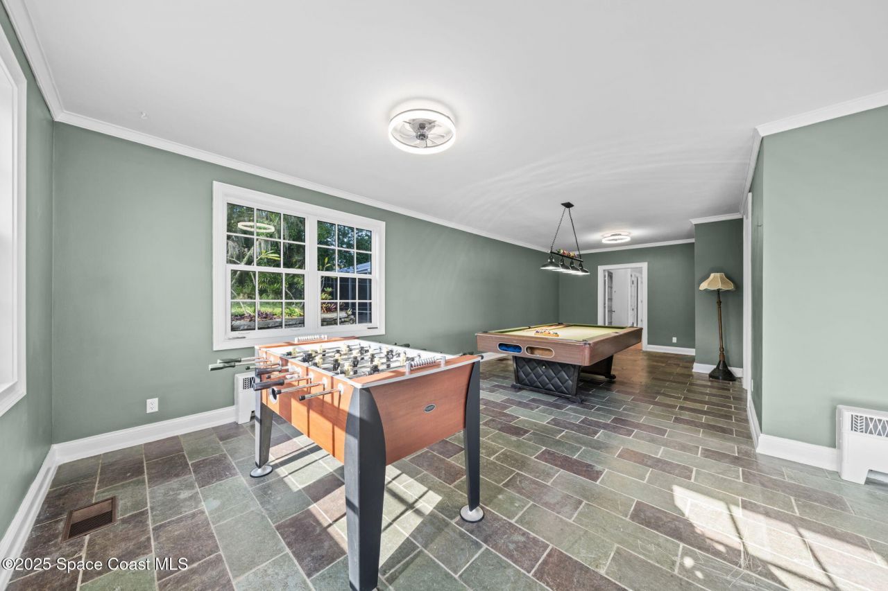 875 N Indian River Drive, Cocoa, FL 32922 Photo