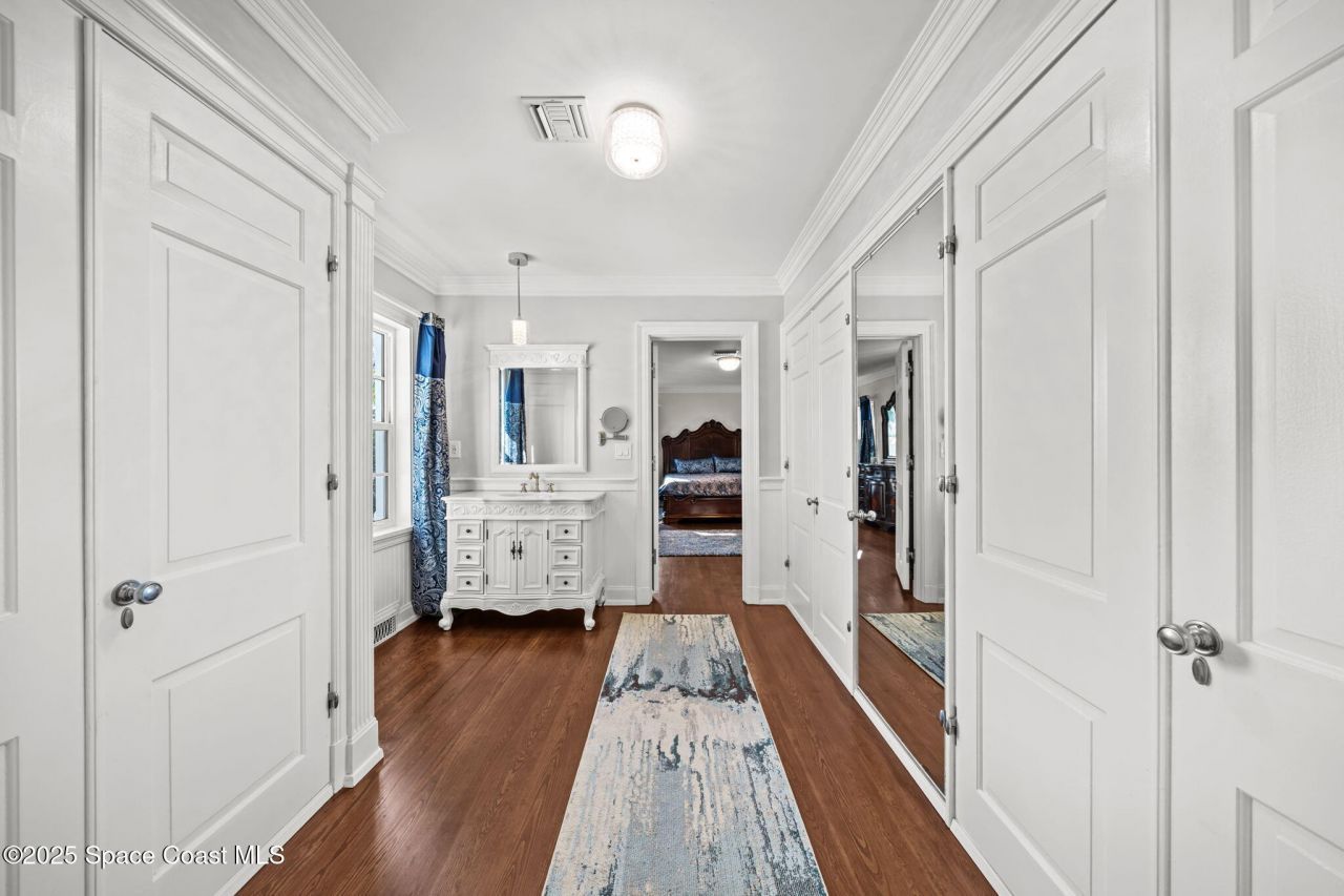 875 N Indian River Drive, Cocoa, FL 32922 Photo