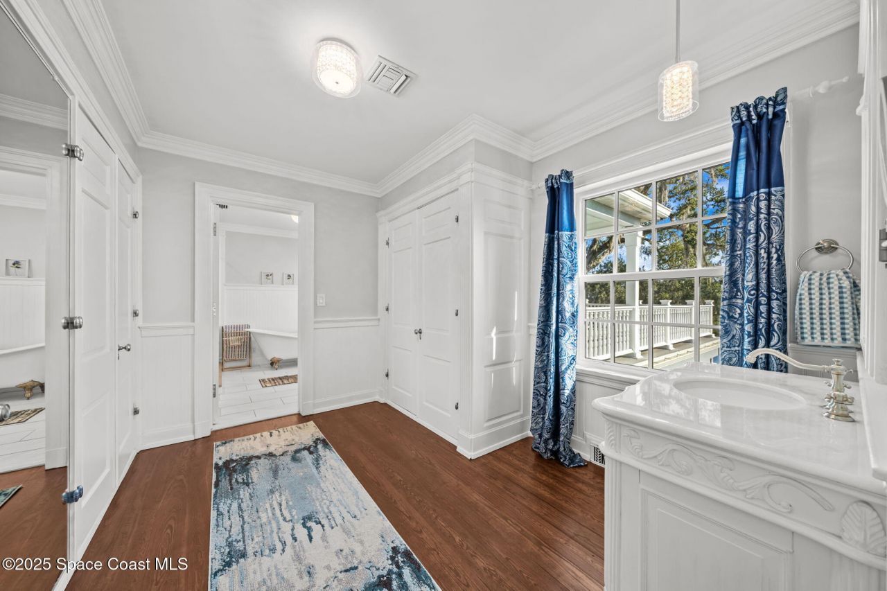 875 N Indian River Drive, Cocoa, FL 32922 Photo