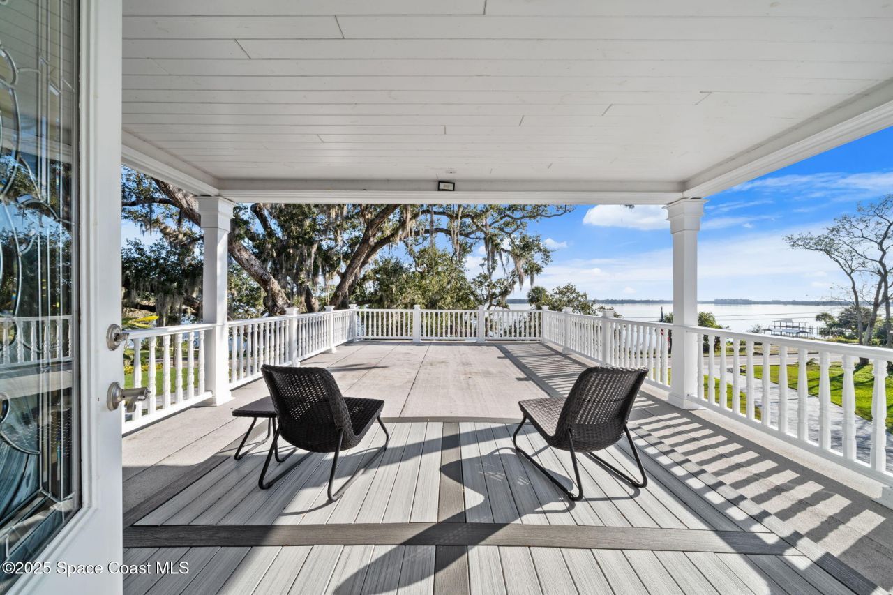 875 N Indian River Drive, Cocoa, FL 32922 Photo