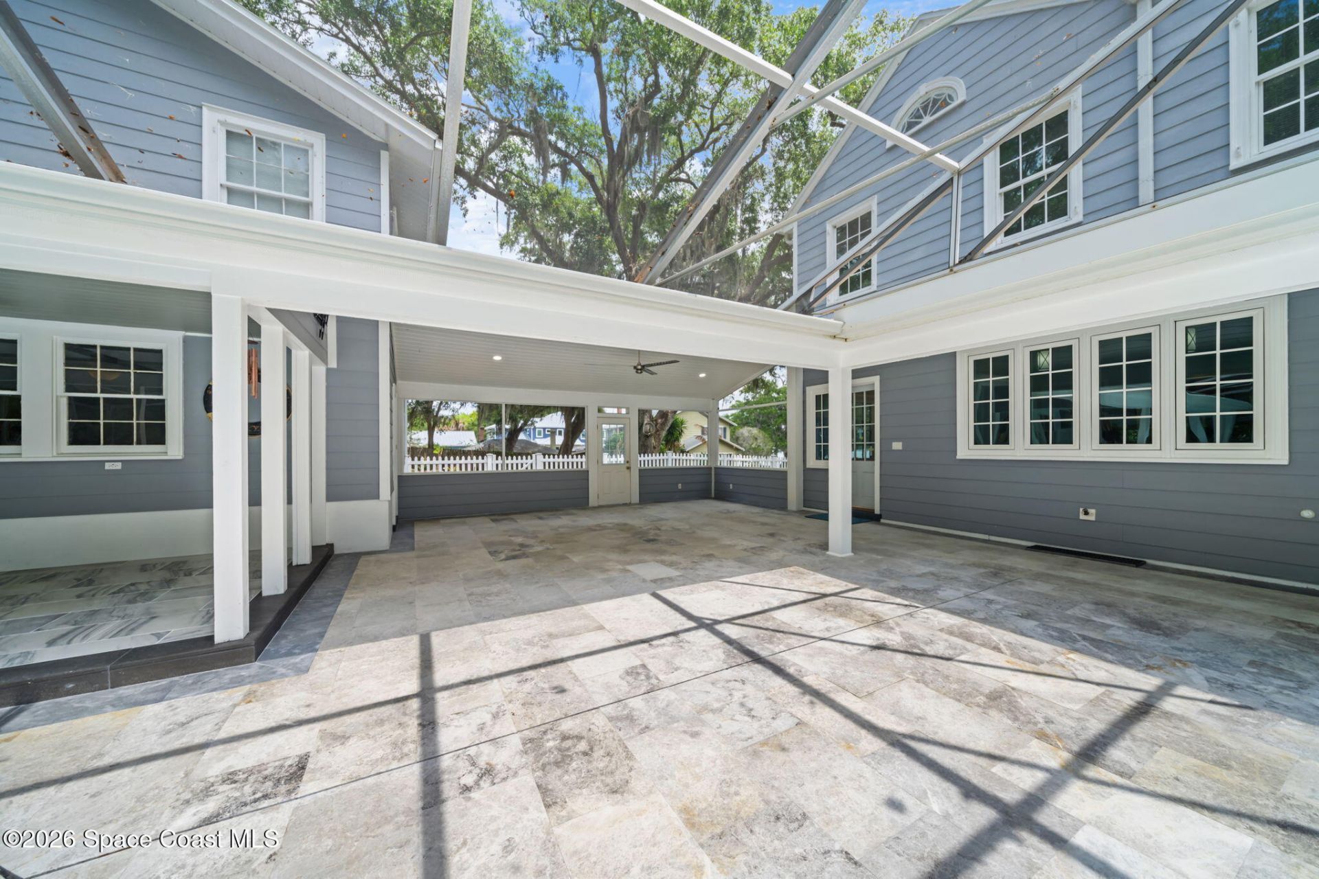 875 N Indian River Drive, Cocoa, FL 32922 Photo