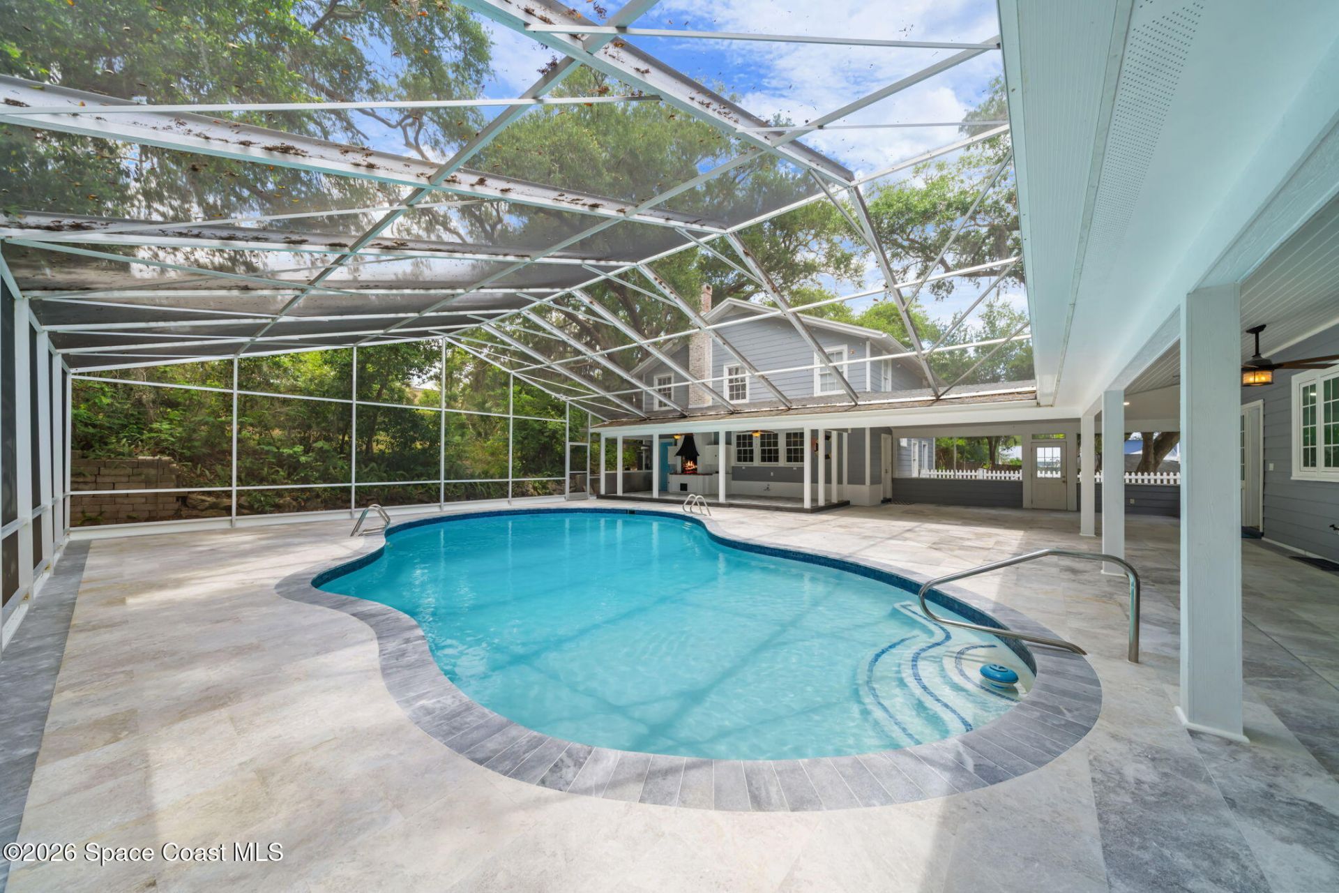 875 N Indian River Drive, Cocoa, FL 32922 Photo