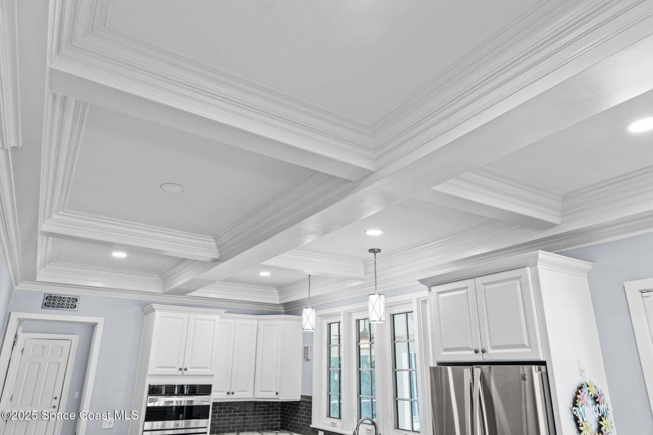 875 N Indian River Drive, Cocoa, FL 32922 Photo