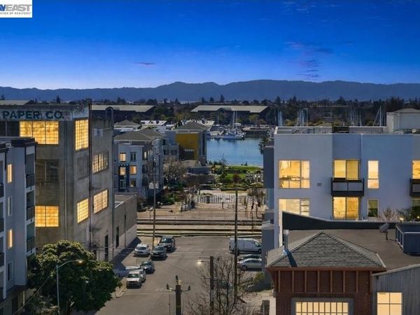 201 4Th St, Unit 408, Oakland, CA 94607