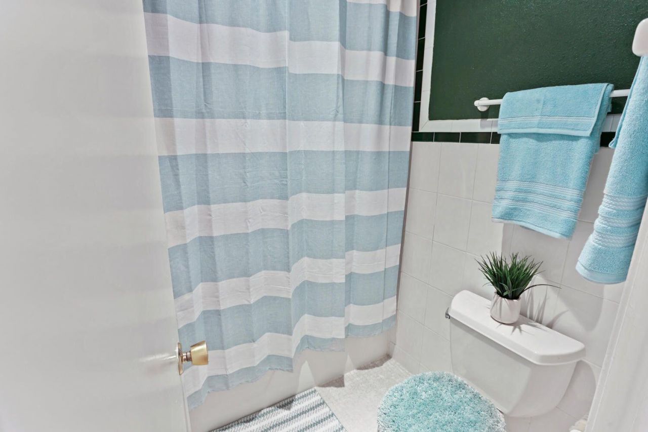 2480 Juniper Drive, Unit 203, Delray Beach, FL 33445 Photo