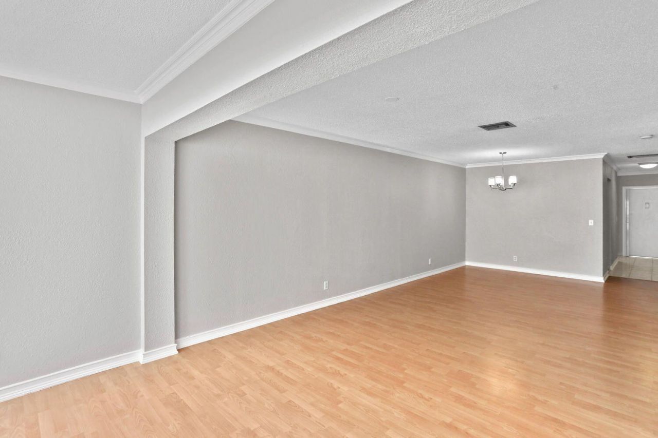 2480 Juniper Drive, Unit 203, Delray Beach, FL 33445 Photo