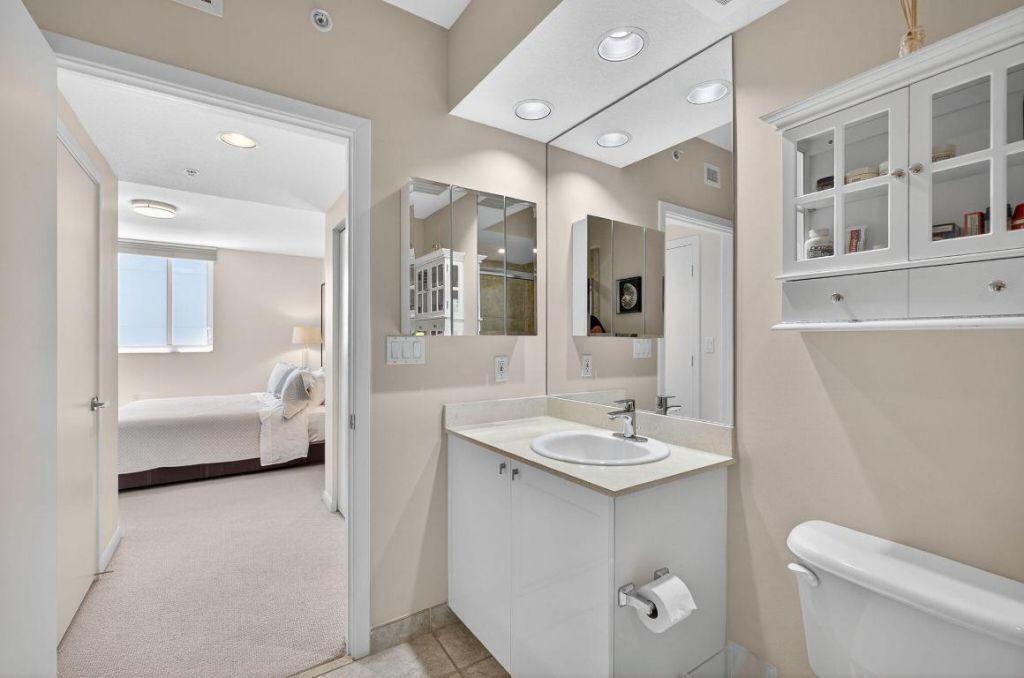 1551 N Flagler Drive, Unit 1217, West Palm Beach, FL 33401 Photo