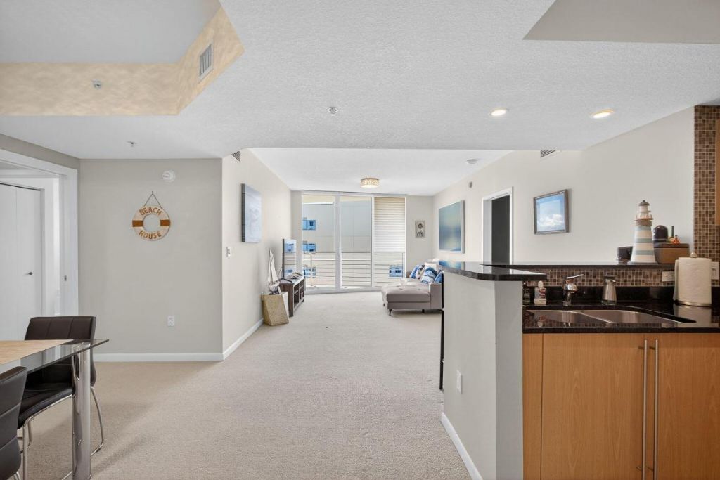 1551 N Flagler Drive, Unit 1217, West Palm Beach, FL 33401 Photo